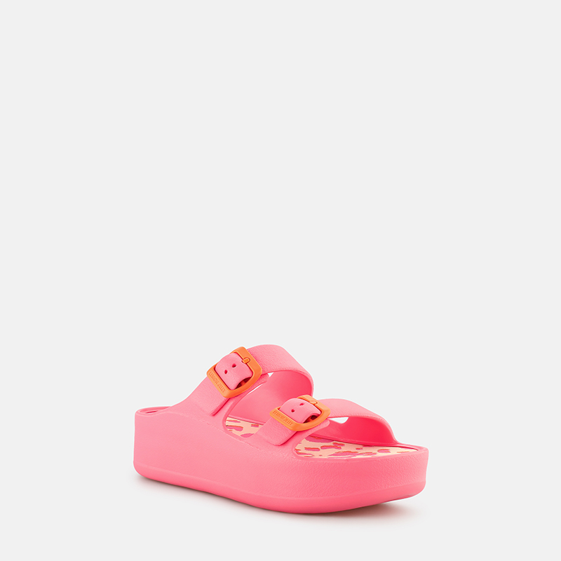 Elvia Lj
